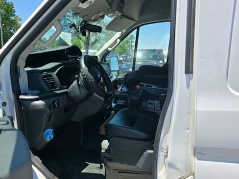 Used 2024 Ford Transit 250 148 High Roof Extended w/ Load Area Protection Package RWD image 3