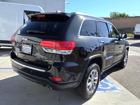 Used 2016 Jeep Grand Cherokee Limited AWD/4WD image 5
