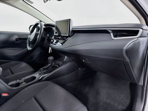 Certified 2025 Toyota Corolla LE FWD image 27