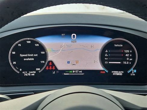 Used 2025 Porsche Cayenne S image 36