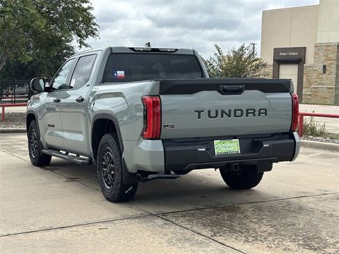 New 2026 Toyota Tundra SR5 image 3