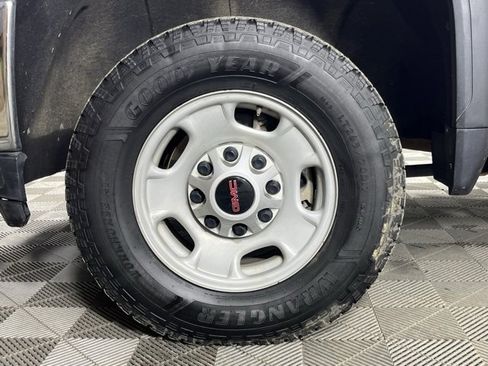 Used 2021 GMC Sierra 2500 4x4 Crew Cab w/ Convenience Package image 8