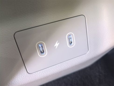 New 2026 Hyundai Tucson Limited image 17