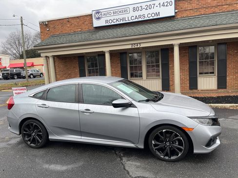 Used 2020 Honda Civic Sport image 3