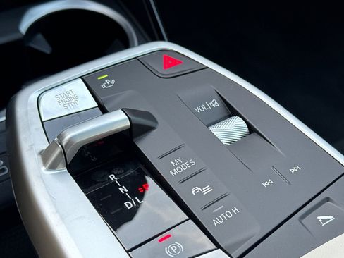 New 2026 BMW X1 xDrive28i w/ Technology Package image 18