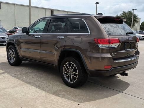 Used 2021 Jeep Grand Cherokee Limited AWD/4WD image 8