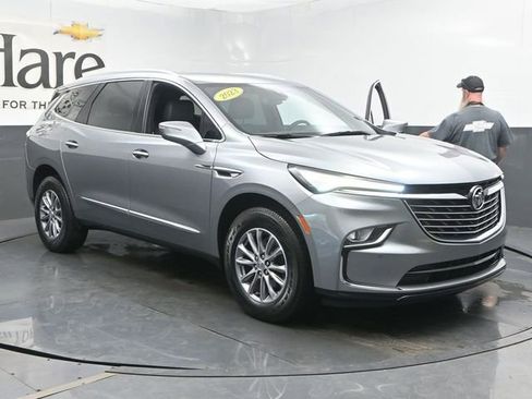 Used 2023 Buick Enclave Essence w/ LPO, Floor Liner Package FWD image 42