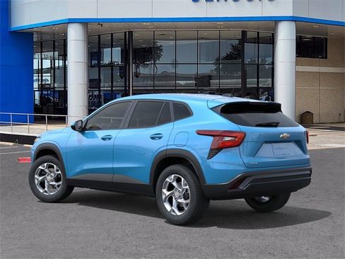New 2026 Chevrolet Trax LS FWD image 3