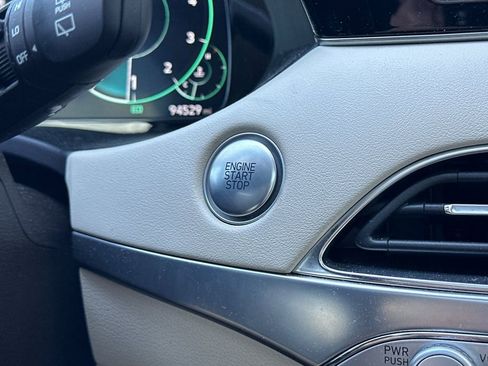 Used 2020 Hyundai Palisade Limited image 24