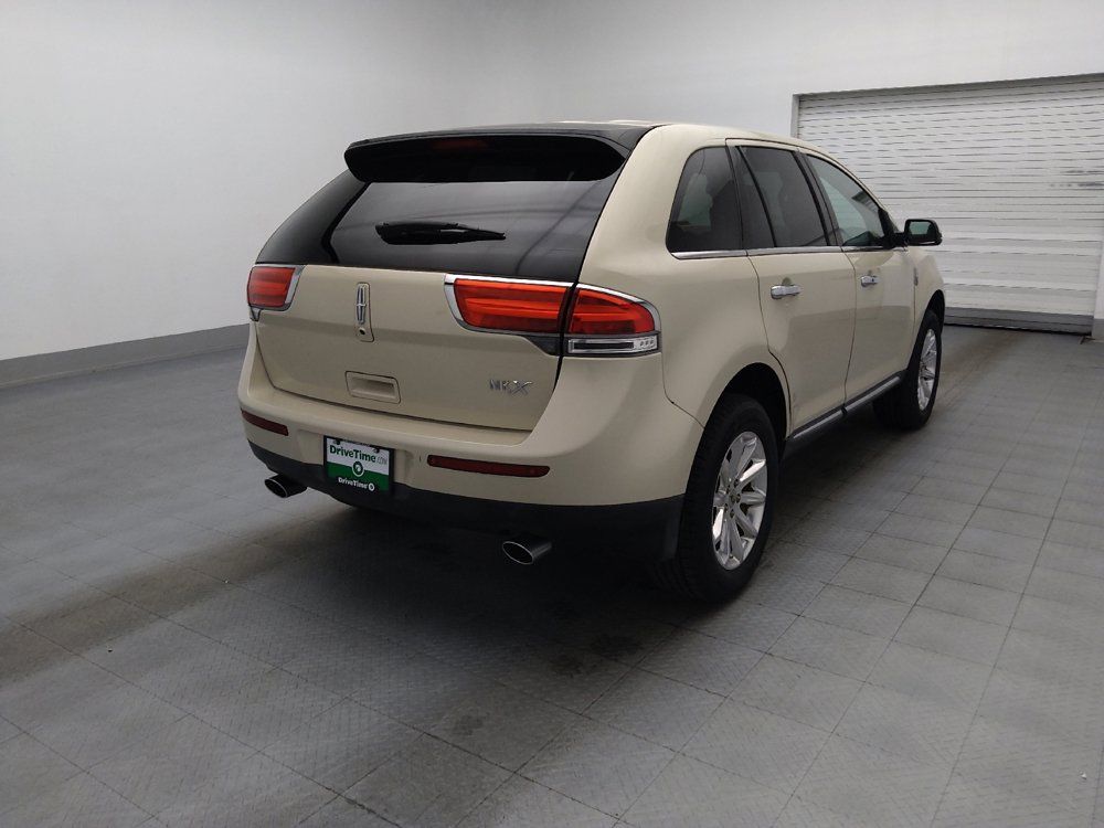 Used 2014 Lincoln MKX FWD w/ Equipment Group 101A image 9
