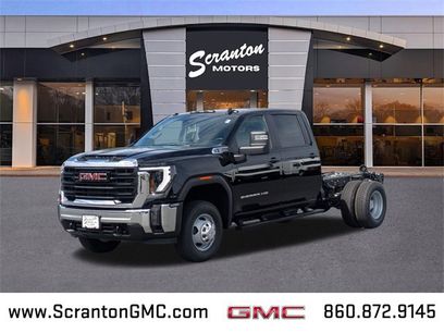 New 2025 GMC Sierra 3500 Pro w/ Fleet Convenience Package