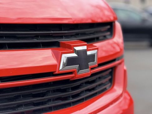 Used 2019 Chevrolet Colorado W/T w/ Custom Special Edition image 26