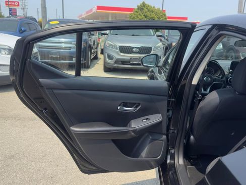 Used 2022 Nissan Sentra SV image 24