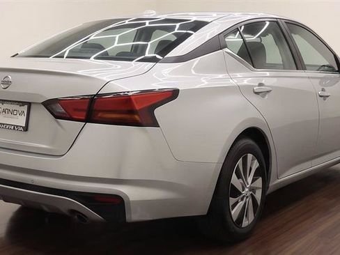 Used 2020 Nissan Altima 2.5 S FWD image 7