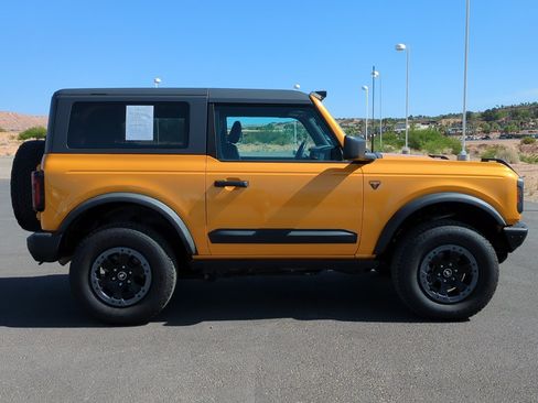 Used 2021 Ford Bronco Badlands AWD/4WD image 3