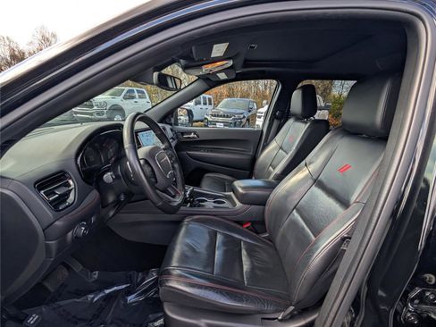 Used 2023 Dodge Durango GT image 15
