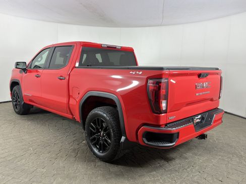 Used 2024 GMC Sierra 1500 Pro w/ Graphite Edition AWD/4WD image 5