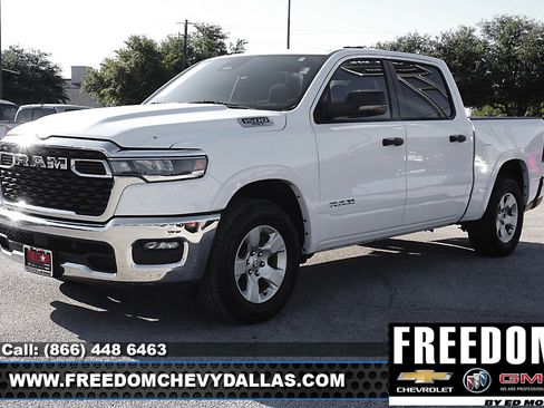 Used 2025 RAM 1500 Big Horn image 3