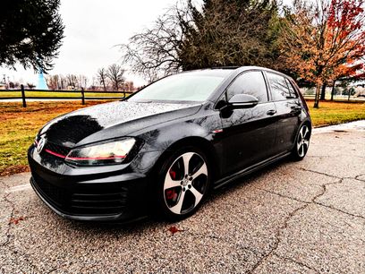 Used 2017 Volkswagen GTI SE