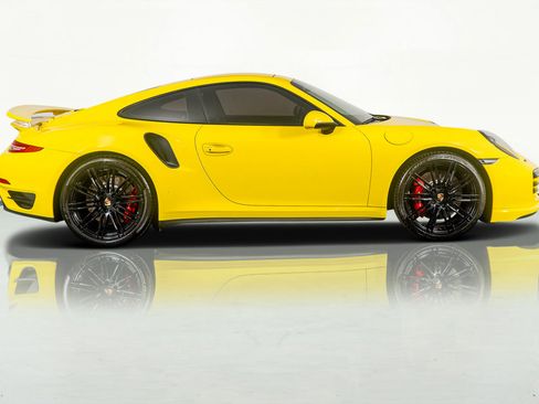 Used 2015 Porsche 911 Turbo w/ Sport Chrono Package image 6