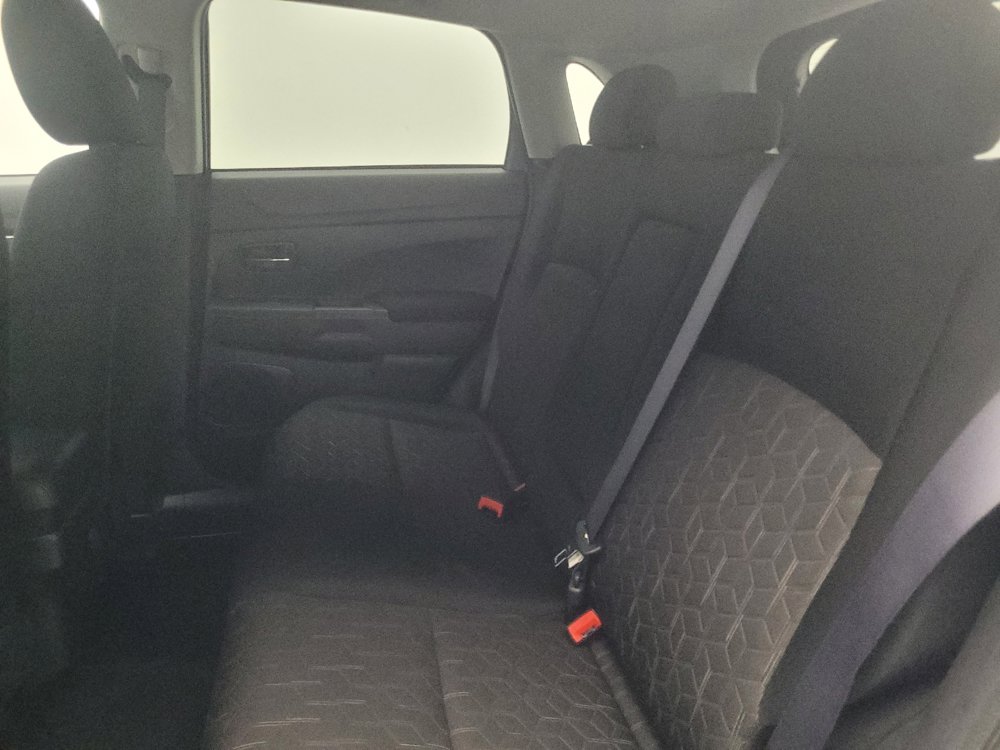 Used 2023 Mitsubishi Outlander Sport AWD image 18