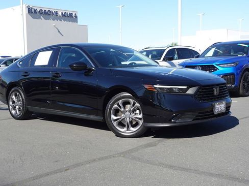 Used 2023 Honda Accord EX image 5