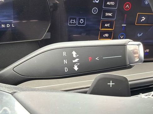 New 2026 Chevrolet Traverse LT image 33