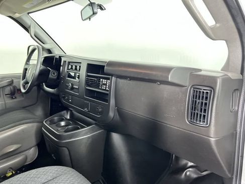 Used 2025 GMC Savana 2500 w/ Driver Convenience Package RWD image 23