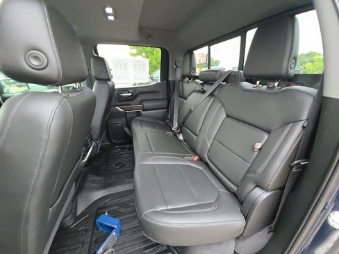 Used 2019 GMC Sierra 1500 SLT w/ SLT Premium Plus Package AWD/4WD image 22
