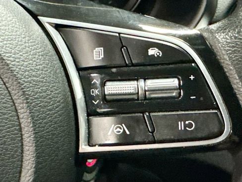 Used 2023 Kia Forte LXS w/ LXS Technology Package image 10