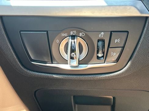 Used 2024 BMW X3 sDrive30i w/ Premium Package RWD image 32