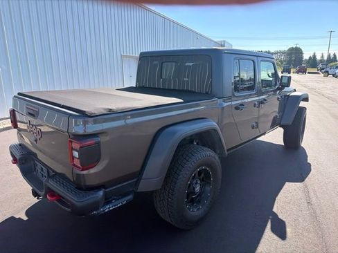 Used 2020 Jeep Gladiator Rubicon w/ Dual Top Group AWD/4WD image 7