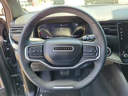 Certified 2023 Jeep Wagoneer 4WD w/ Convenience Group I image 22