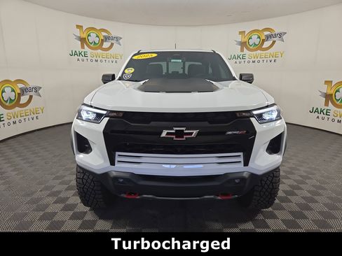 Certified 2025 Chevrolet Colorado ZR2 w/ Technology Package AWD/4WD image 2