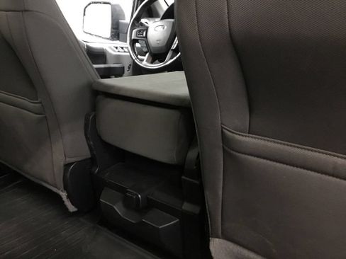 Used 2015 Ford F150 XLT w/ Equipment Group 301A Mid AWD/4WD image 18
