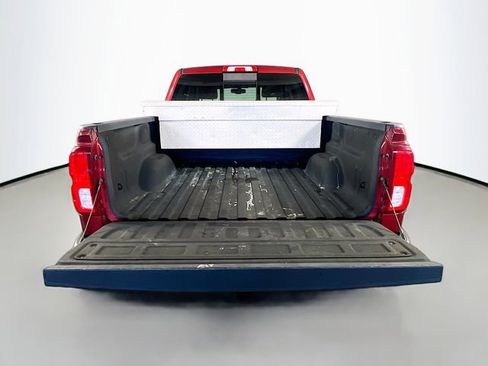 Used 2018 Chevrolet Silverado 1500 LTZ image 28