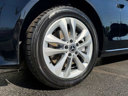 Used 2021 Mercedes-Benz C 300 4MATIC Sedan w/ Premium Package image 21