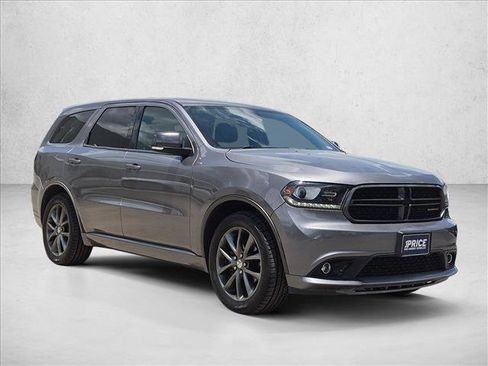 Used 2018 Dodge Durango GT RWD image 3
