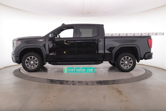 Used 2024 GMC Sierra 1500 AT4 w/ AT4 Preferred Package AWD/4WD image 9