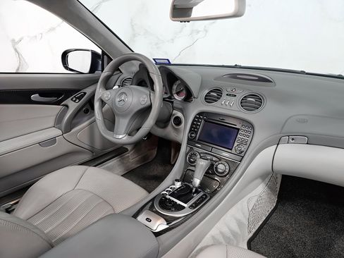 Used 2012 Mercedes-Benz SL 63 AMG image 16