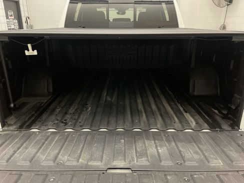 Used 2025 GMC Sierra 1500 Denali AWD/4WD image 21