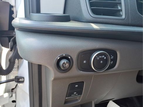 Used 2024 Ford Transit 250 Low Roof w/ Exterior Upgrade Package RWD image 14