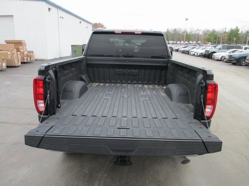 Certified 2025 GMC Sierra 2500 SLE w/ SLE Value Package; image 7