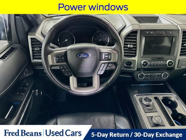 Used 2019 Ford Expedition XLT w/ Equipment Group 202A AWD/4WD image 28