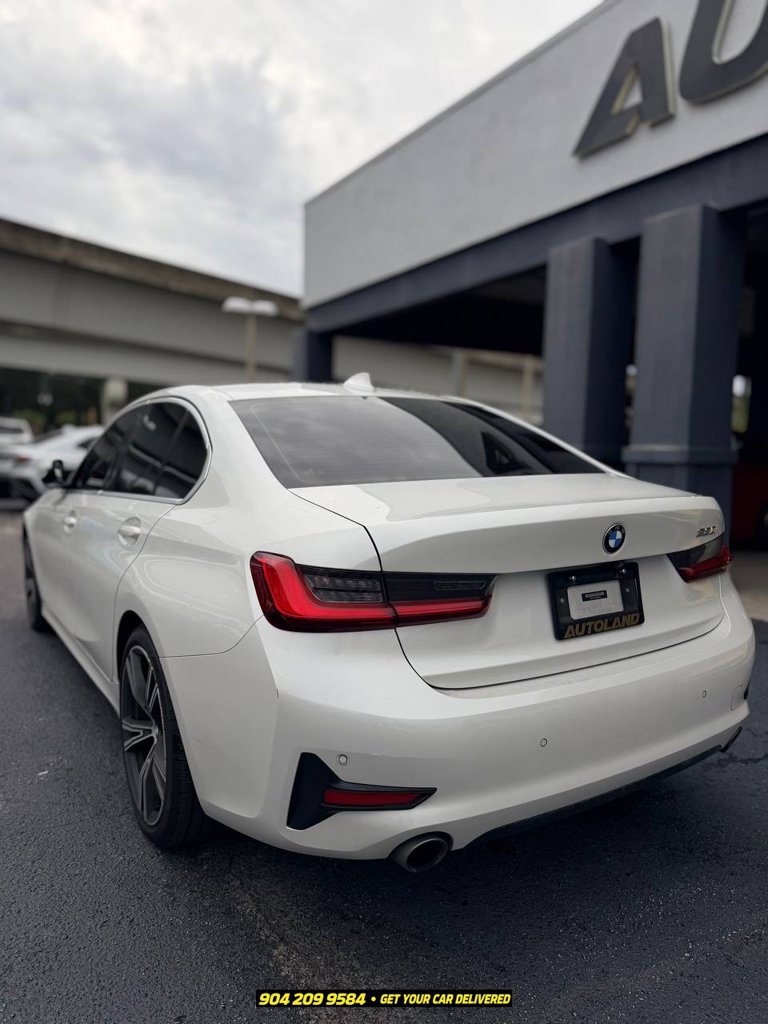Used 2021 BMW 330i Sedan w/ Driving Assistance Package RWD image 12