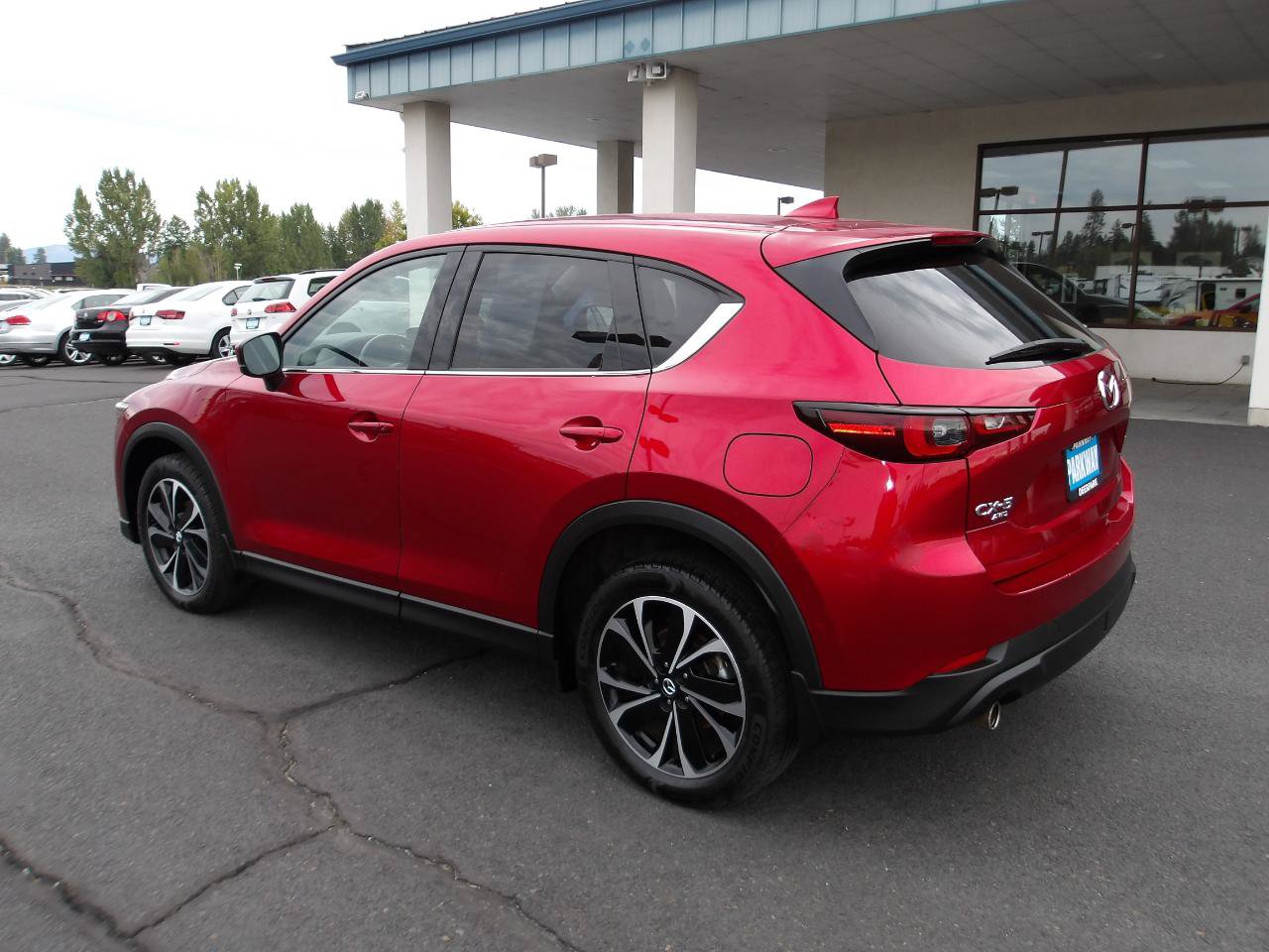 Used 2023 MAZDA CX-5 AWD 2.5 S w/ Premium Package image 3