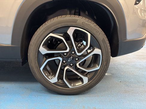 New 2026 Chevrolet Trax RS w/ Driver Confidence Package FWD image 16