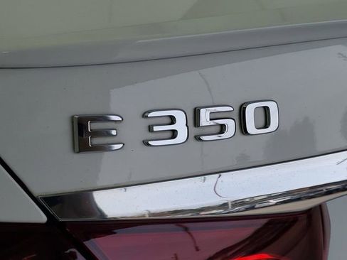 Used 2021 Mercedes-Benz E 350 Sedan image 8