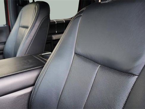 Used 2020 Ford F150 Lariat w/ Equipment Group 502A Luxury image 12