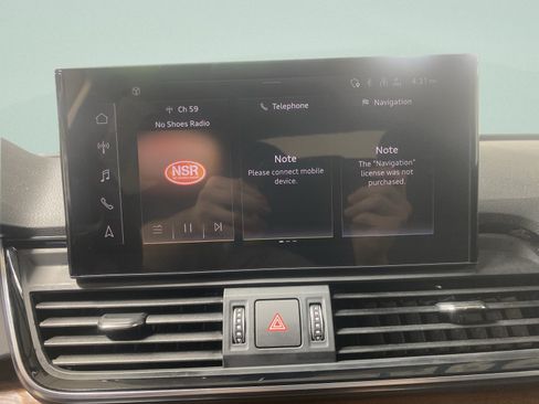 Used 2023 Audi Q5 2.0T Premium w/ Convenience Package AWD/4WD image 23